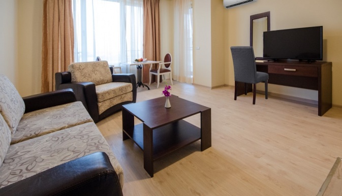 ROME_PALACE_DELUXE_APARTHOTEL_SUNNY_BEACH_BULGARIA_AIR_TOUR_TRAVEL